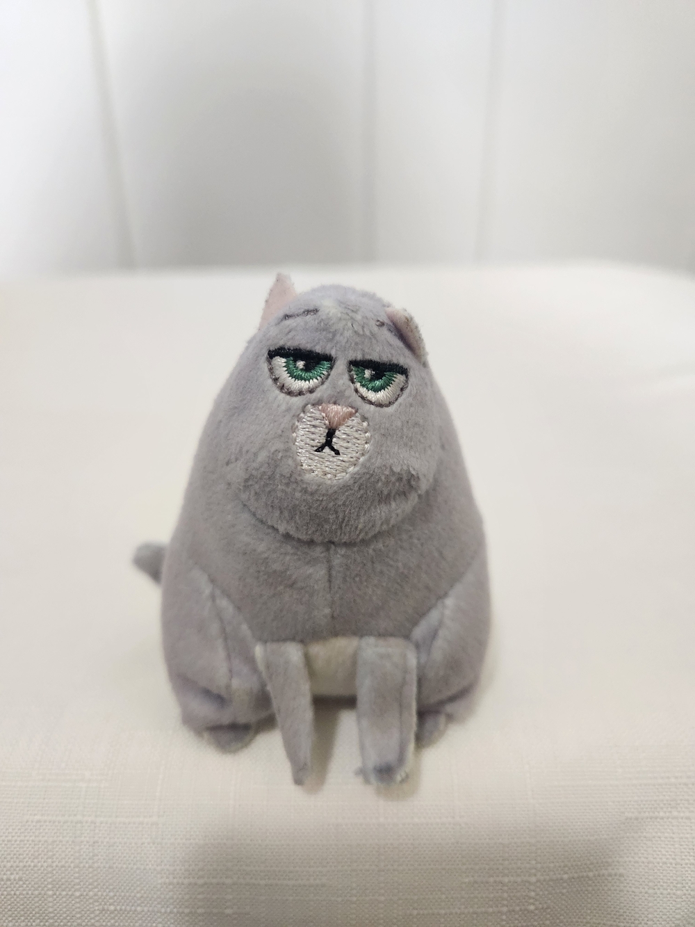 Chloe Gray Plush Cat Toy - McDonalds Secret Life Of Pets
